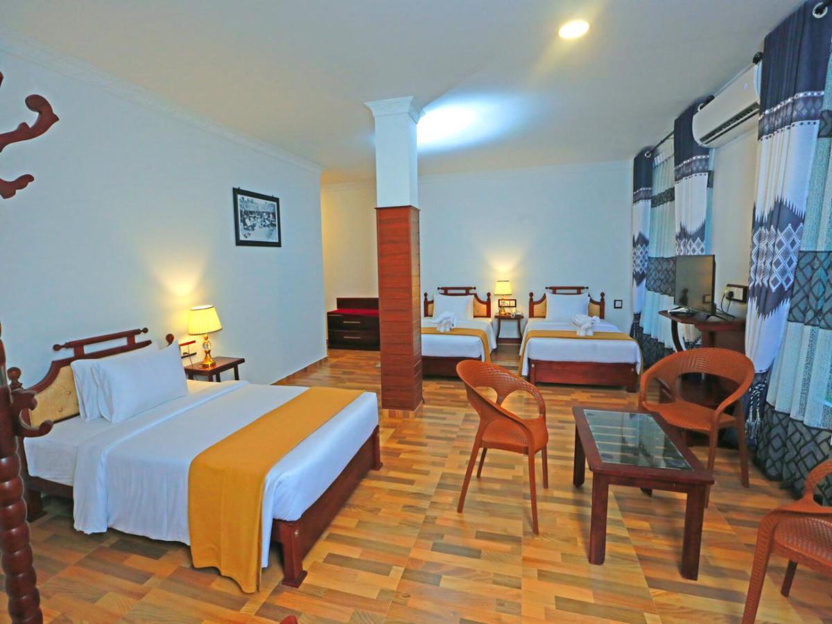 Centauria Hill Resort Ratnapura Exterior photo